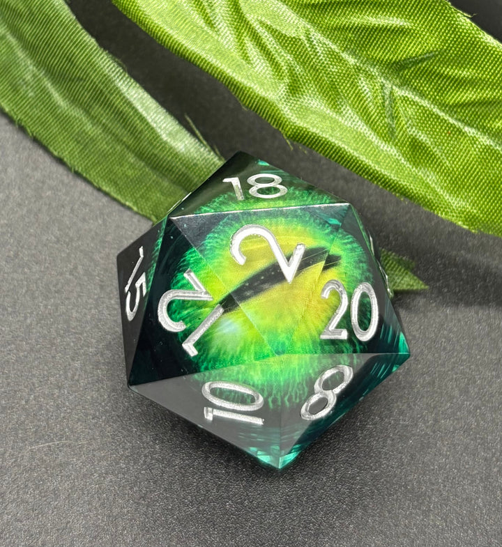 Liquid Core Dragon Eye D20 33 Mil