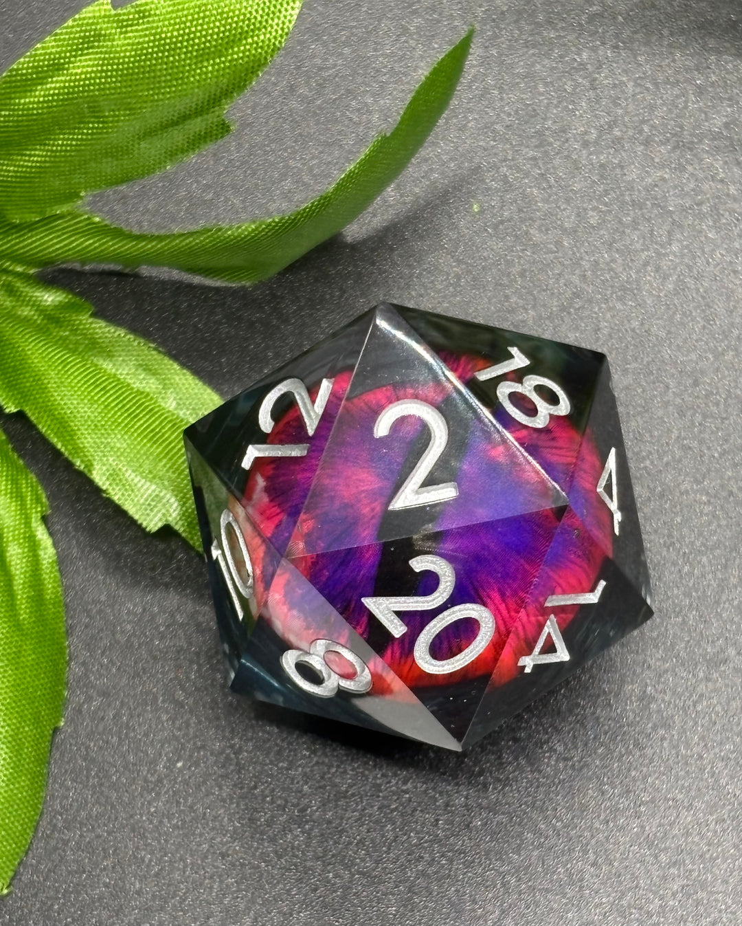 Liquid Core Dragon Eye D20 33 Mil