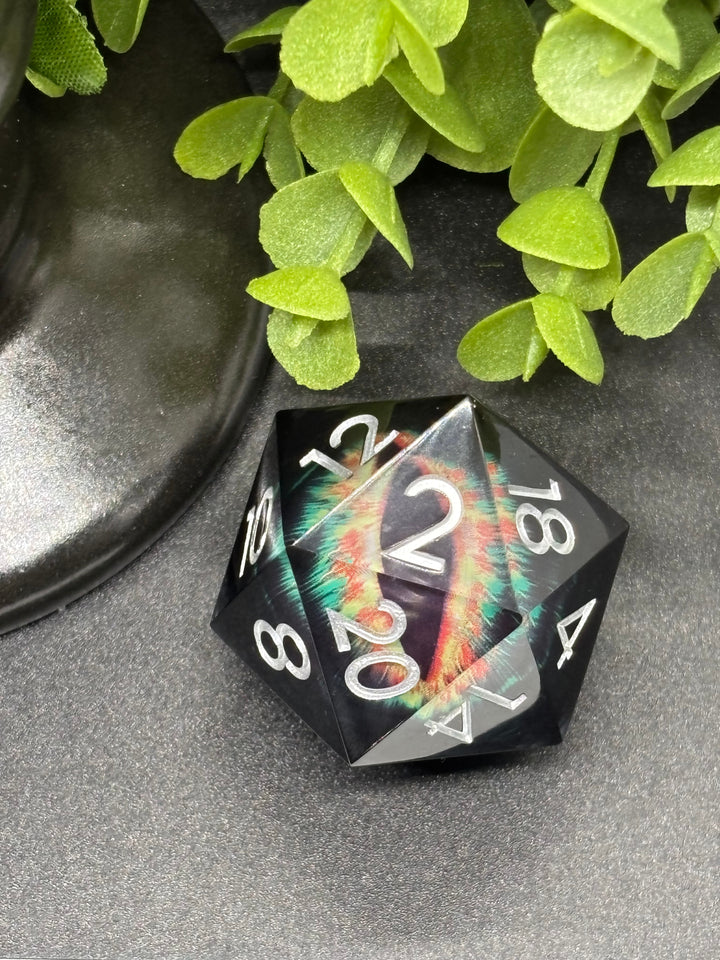 Liquid Core Dragon Eye D20 33 Mil