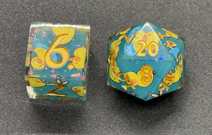 Sharp Edge Spring Dice Sets