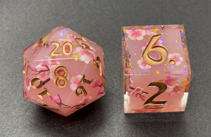 Sharp Edge Spring Dice Sets