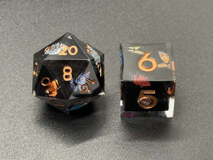 Sharp Edge Spring Dice Sets