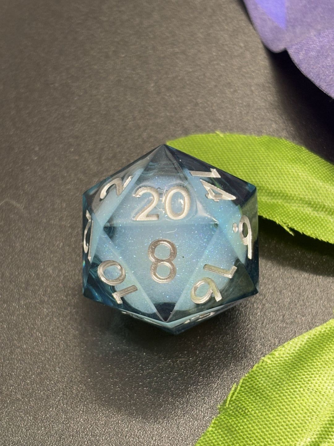 Liquid Core Glitter Dice Set
