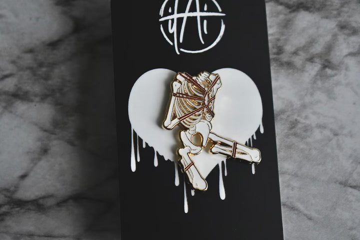 itAi Pins