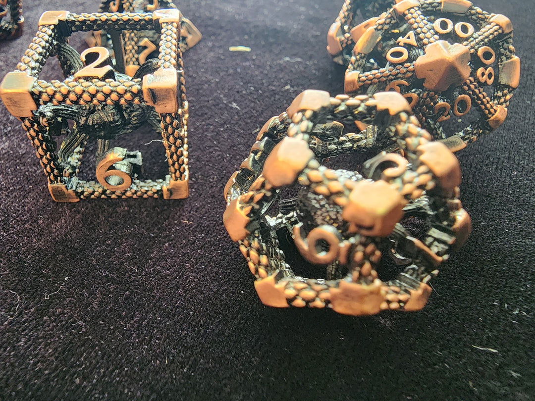 Beholder Hollow Metal Dice 7 pc Set Battleworn Copper