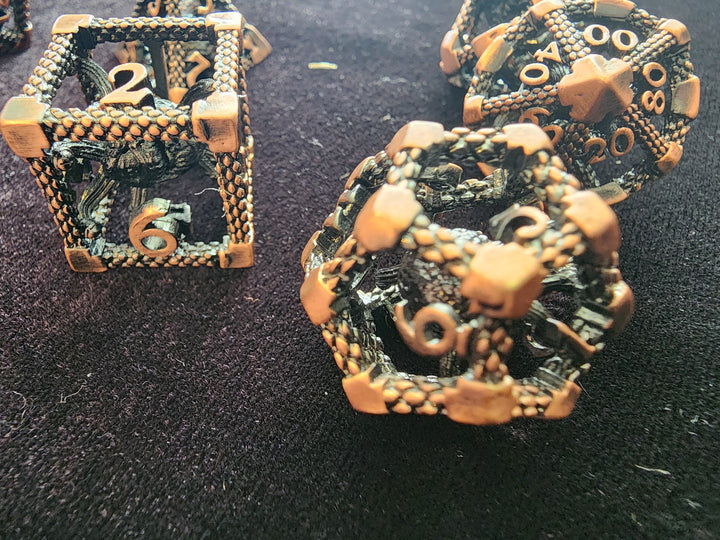 Beholder Hollow Metal Dice 7 pc Set Battleworn Copper