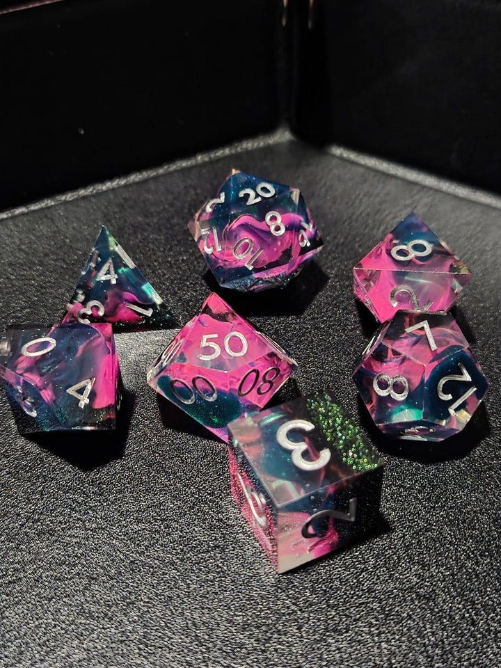 Pink Vapor Sharp Edge Set