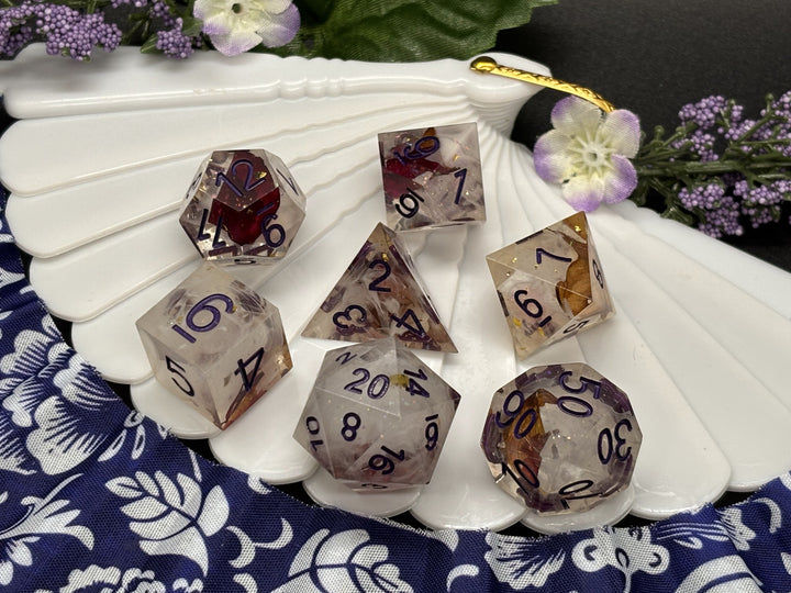 Sharp Edge Spring Dice Sets
