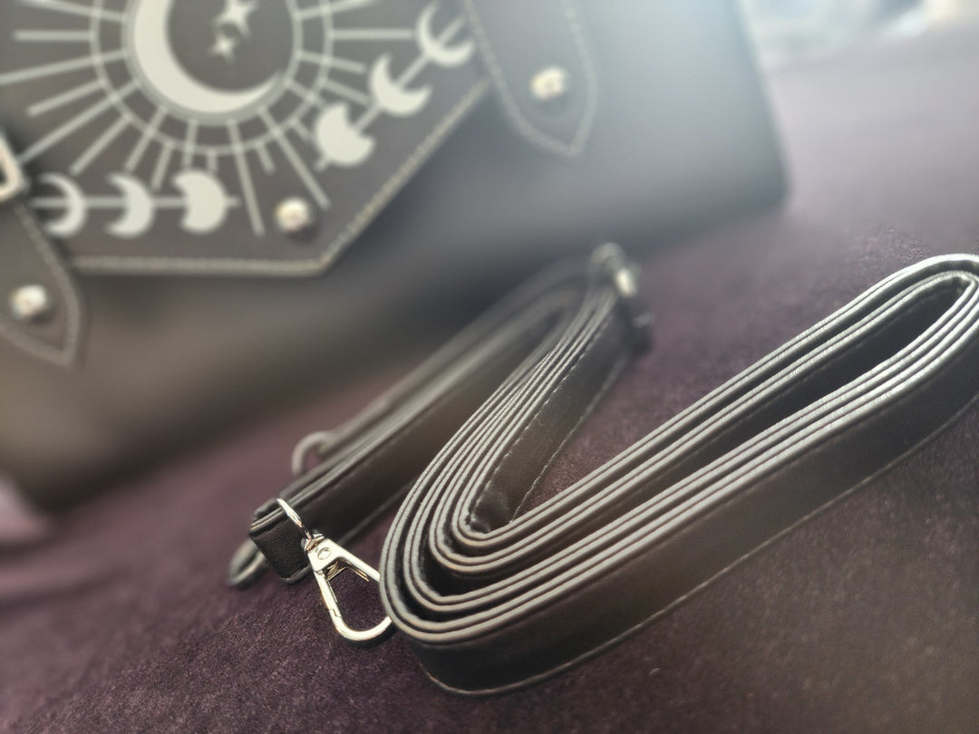 Battleworn Anadia Bag Sun/Moon #1