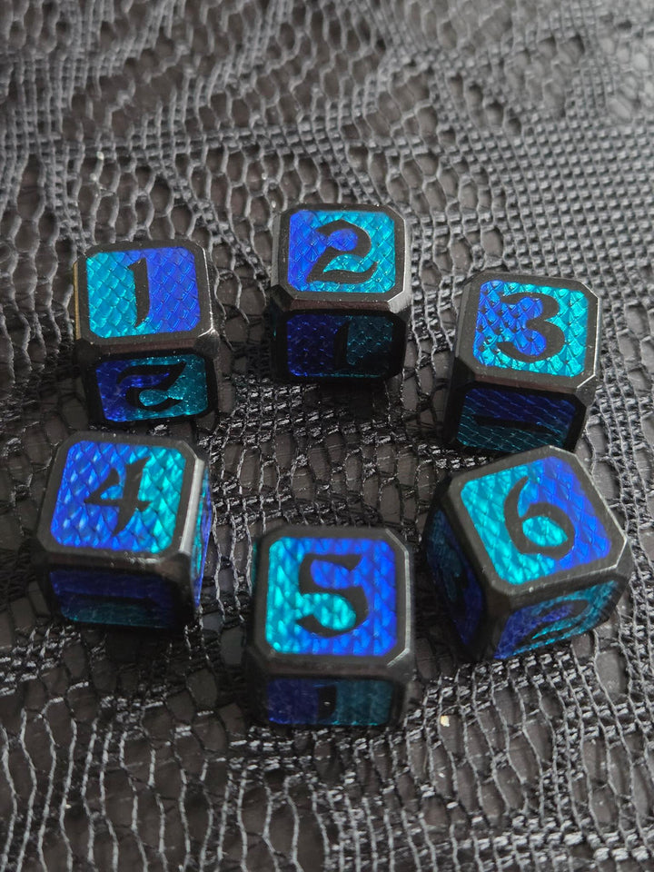 Metal D6 Set Blue Teal Scale